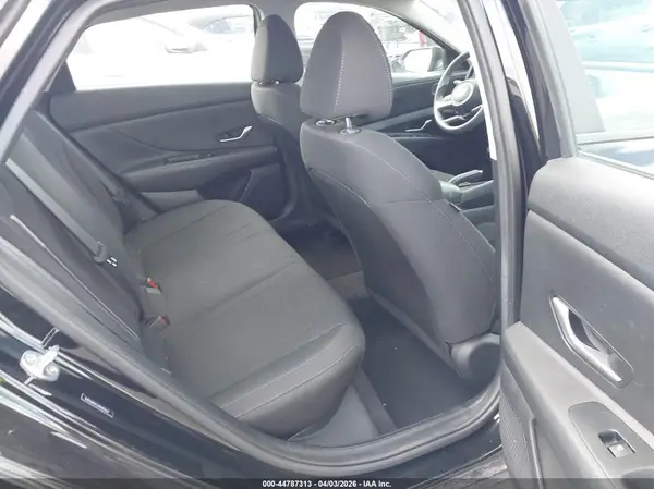 5NPLM4AG6NH076627 2022 HYUNDAI ELANTRA - Image 8