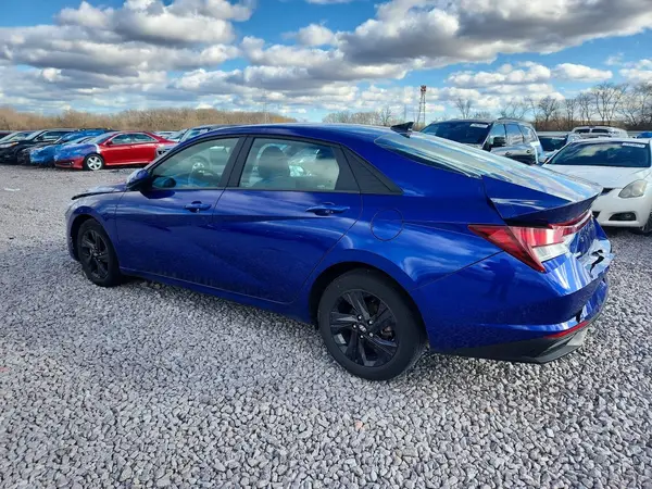 5NPLM4AG6NH077583 2022 HYUNDAI ELANTRA - Image 2
