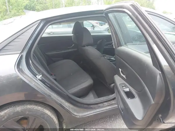 5NPLM4AG6NH078636 2022 HYUNDAI ELANTRA - Image 8