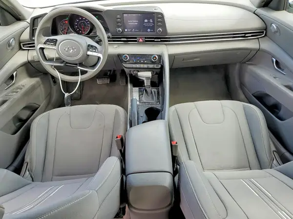 5NPLM4AG6NH083044 2022 HYUNDAI ELANTRA - Image 8