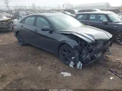 5NPLM4AG6NH083156 2022 HYUNDAI ELANTRA