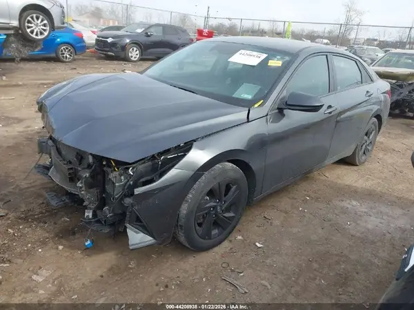 5NPLM4AG6NH083156 2022 HYUNDAI ELANTRA - Image 2