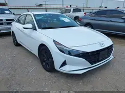 5NPLM4AG6NH085361 2022 HYUNDAI ELANTRA