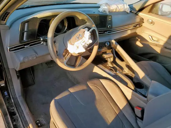 5NPLM4AG6PH089798 2023 HYUNDAI ELANTRA - Image 8