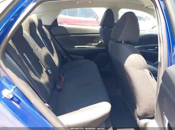 5NPLM4AG6PH094905 2023 HYUNDAI ELANTRA - Image 8