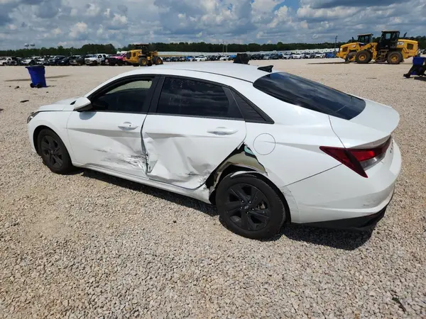 5NPLM4AG6PH095195 2023 HYUNDAI ELANTRA - Image 2