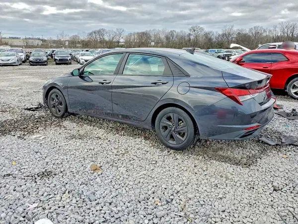5NPLM4AG6PH102677 2023 HYUNDAI ELANTRA - Image 2