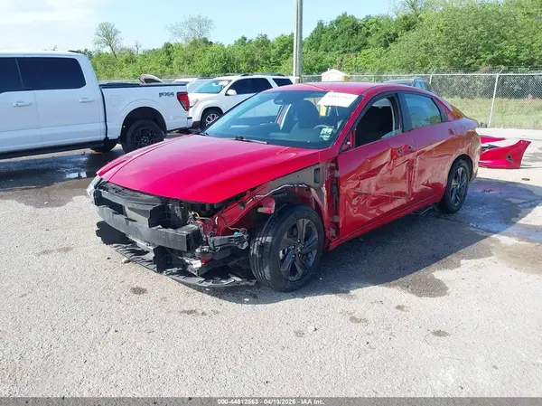 5NPLM4AG6PH104400 2023 HYUNDAI ELANTRA - Image 2