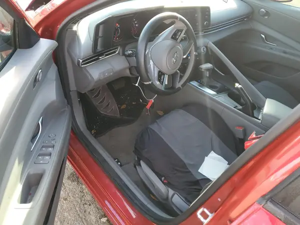 5NPLM4AG6PH105112 2023 HYUNDAI ELANTRA - Image 8