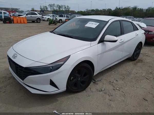 5NPLM4AG6PH110827 2023 HYUNDAI ELANTRA - Image 2