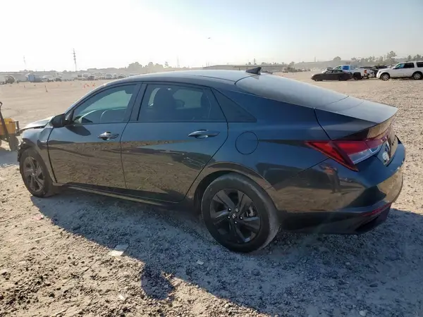 5NPLM4AG6PH112240 2023 HYUNDAI ELANTRA - Image 2