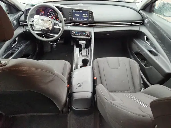 5NPLM4AG6PH113632 2023 HYUNDAI ELANTRA - Image 8