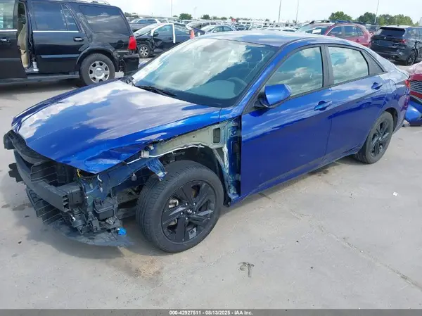 5NPLM4AG7MH006567 2021 HYUNDAI ELANTRA - Image 2