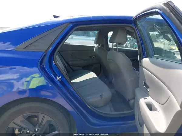 5NPLM4AG7MH006567 2021 HYUNDAI ELANTRA - Image 8