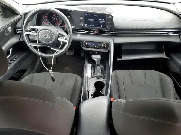 5NPLM4AG7MH009775 2021 HYUNDAI ELANTRA - Image 8
