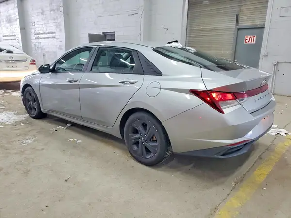 5NPLM4AG7MH010862 2021 HYUNDAI ELANTRA - Image 2