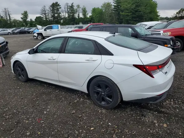 5NPLM4AG7MH017438 2021 HYUNDAI ELANTRA - Image 2