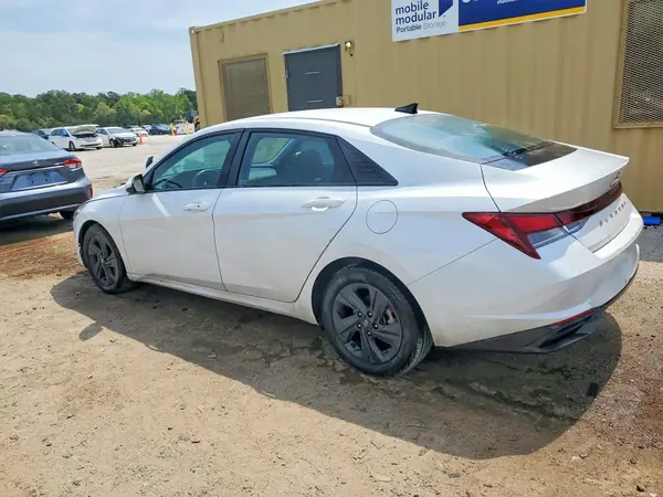 5NPLM4AG7MH018072 2021 HYUNDAI ELANTRA - Image 2