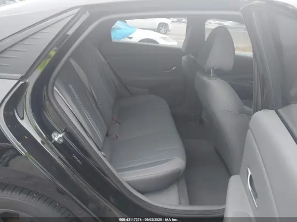 5NPLM4AG7MH027483 2021 HYUNDAI ELANTRA - Image 8