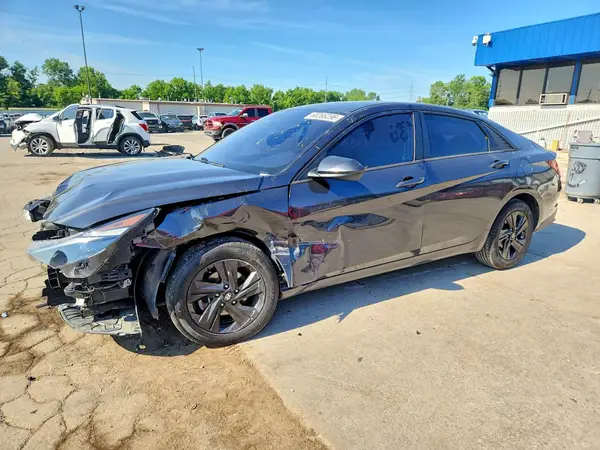 5NPLM4AG7MH028570 2021 HYUNDAI ELANTRA - Image 1