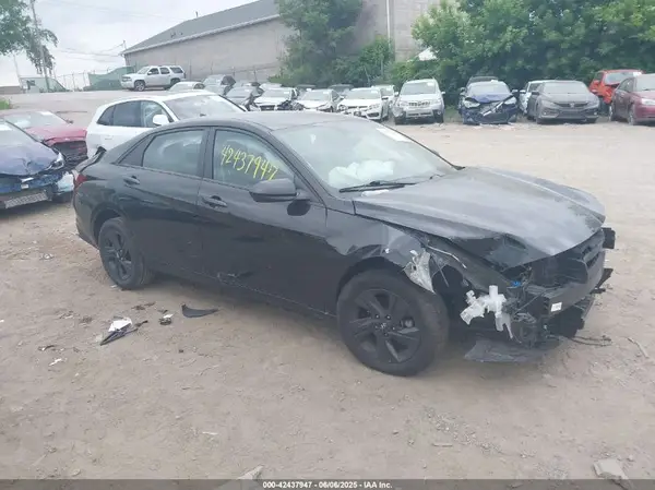 5NPLM4AG7MH030884 2021 HYUNDAI ELANTRA - Image 1