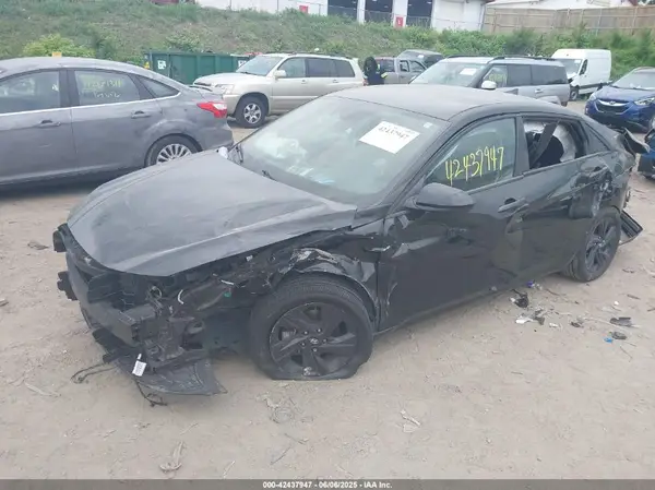 5NPLM4AG7MH030884 2021 HYUNDAI ELANTRA - Image 2