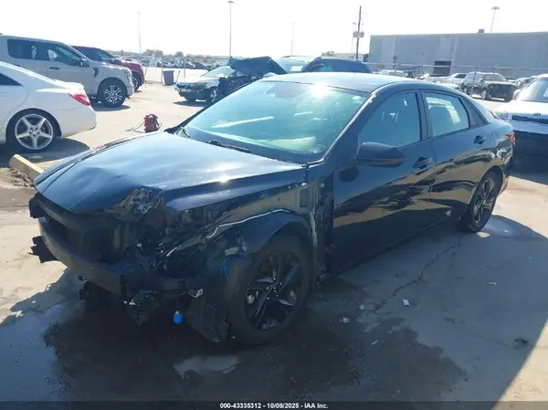 5NPLM4AG7MH034756 2021 HYUNDAI ELANTRA - Image 2