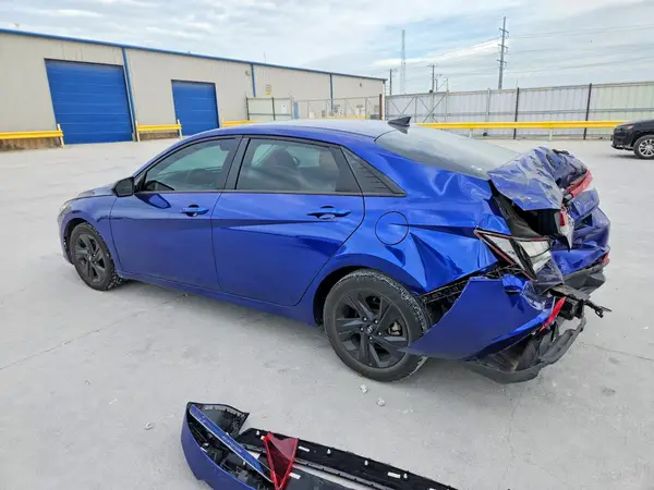 5NPLM4AG7MH036412 2021 HYUNDAI ELANTRA - Image 2