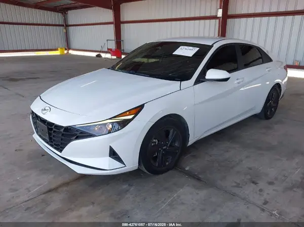5NPLM4AG7MH038533 2021 HYUNDAI ELANTRA - Image 2