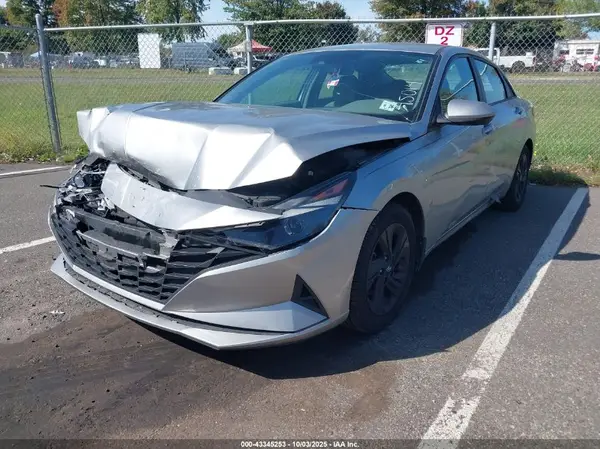 5NPLM4AG7MH045014 2021 HYUNDAI ELANTRA - Image 2