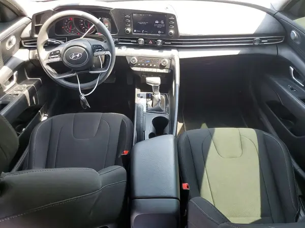 5NPLM4AG7MH045885 2021 HYUNDAI ELANTRA - Image 8