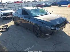 5NPLM4AG7NH055138 2022 HYUNDAI ELANTRA