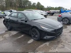 5NPLM4AG7NH061053 2022 HYUNDAI ELANTRA