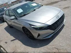 5NPLM4AG7NH065703 2022 HYUNDAI ELANTRA