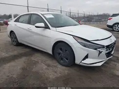 5NPLM4AG7NH065779 2022 HYUNDAI ELANTRA