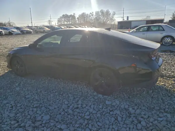 5NPLM4AG7NH066026 2022 HYUNDAI ELANTRA - Image 2