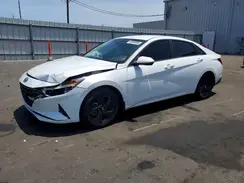 5NPLM4AG7NH067015 2022 HYUNDAI ELANTRA