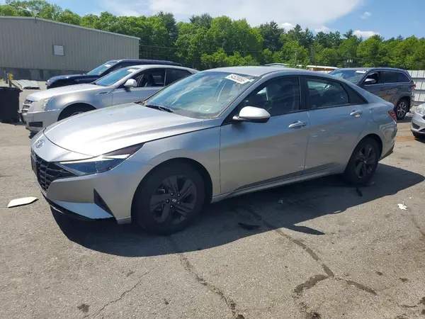 5NPLM4AG7NH069881 2022 HYUNDAI ELANTRA - Image 1