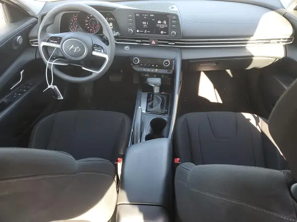 5NPLM4AG7NH070013 2022 HYUNDAI ELANTRA - Image 8