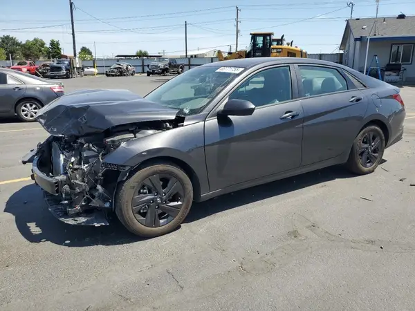 5NPLM4AG7NH070173 2022 HYUNDAI ELANTRA - Image 1