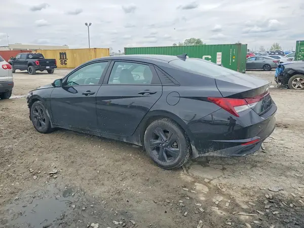 5NPLM4AG7NH075826 2022 HYUNDAI ELANTRA - Image 2