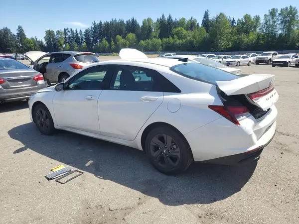 5NPLM4AG7NH078693 2022 HYUNDAI ELANTRA - Image 2