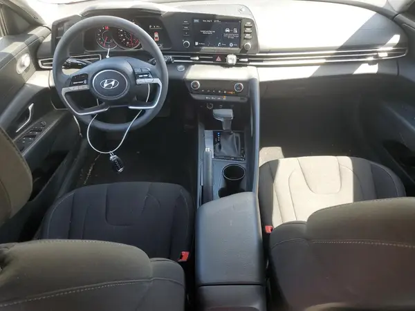 5NPLM4AG7NH078693 2022 HYUNDAI ELANTRA - Image 8