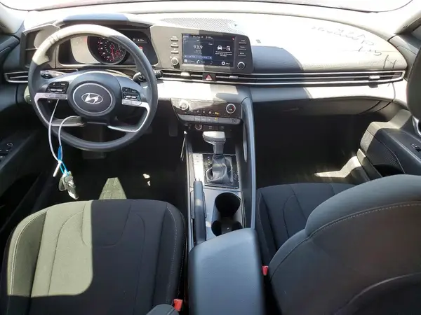 5NPLM4AG7NH079228 2022 HYUNDAI ELANTRA - Image 8