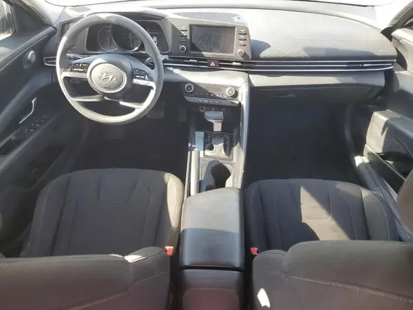 5NPLM4AG7NH080136 2022 HYUNDAI ELANTRA - Image 8