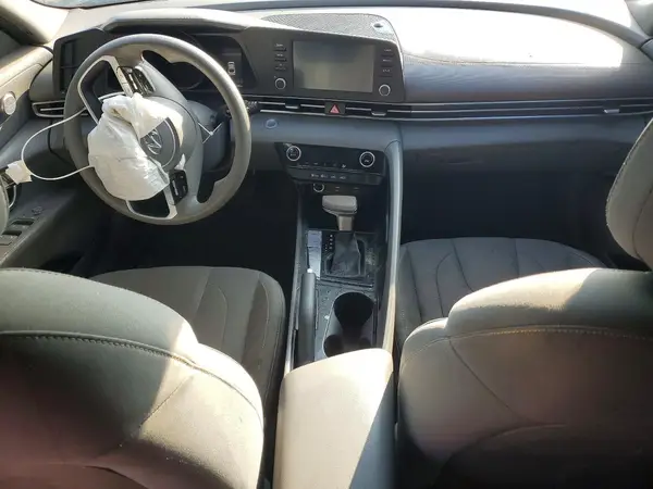 5NPLM4AG7NH082047 2022 HYUNDAI ELANTRA - Image 8