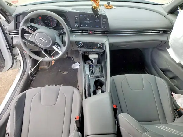 5NPLM4AG7NH082503 2022 HYUNDAI ELANTRA - Image 8