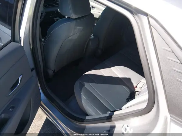 5NPLM4AG7NH085708 2022 HYUNDAI ELANTRA - Image 8