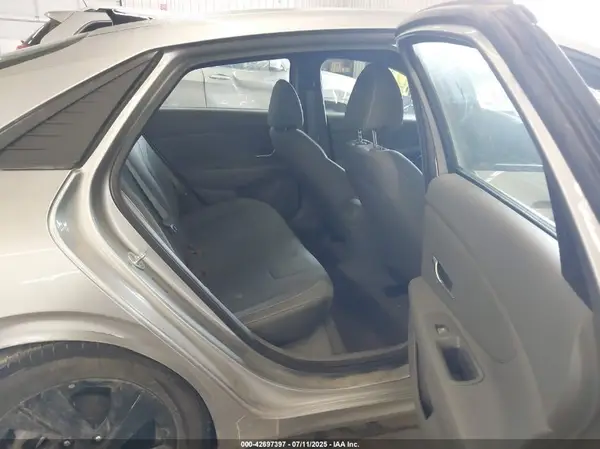 5NPLM4AG7PH095822 2023 HYUNDAI ELANTRA - Image 8