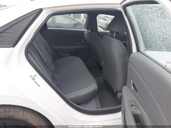 5NPLM4AG7PH100467 2023 HYUNDAI ELANTRA - Image 8